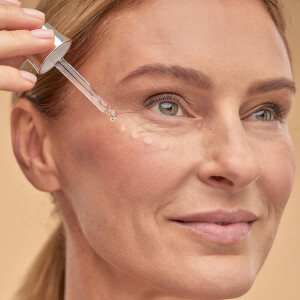 Vitamin C za lice - rešenje protiv starenja kože