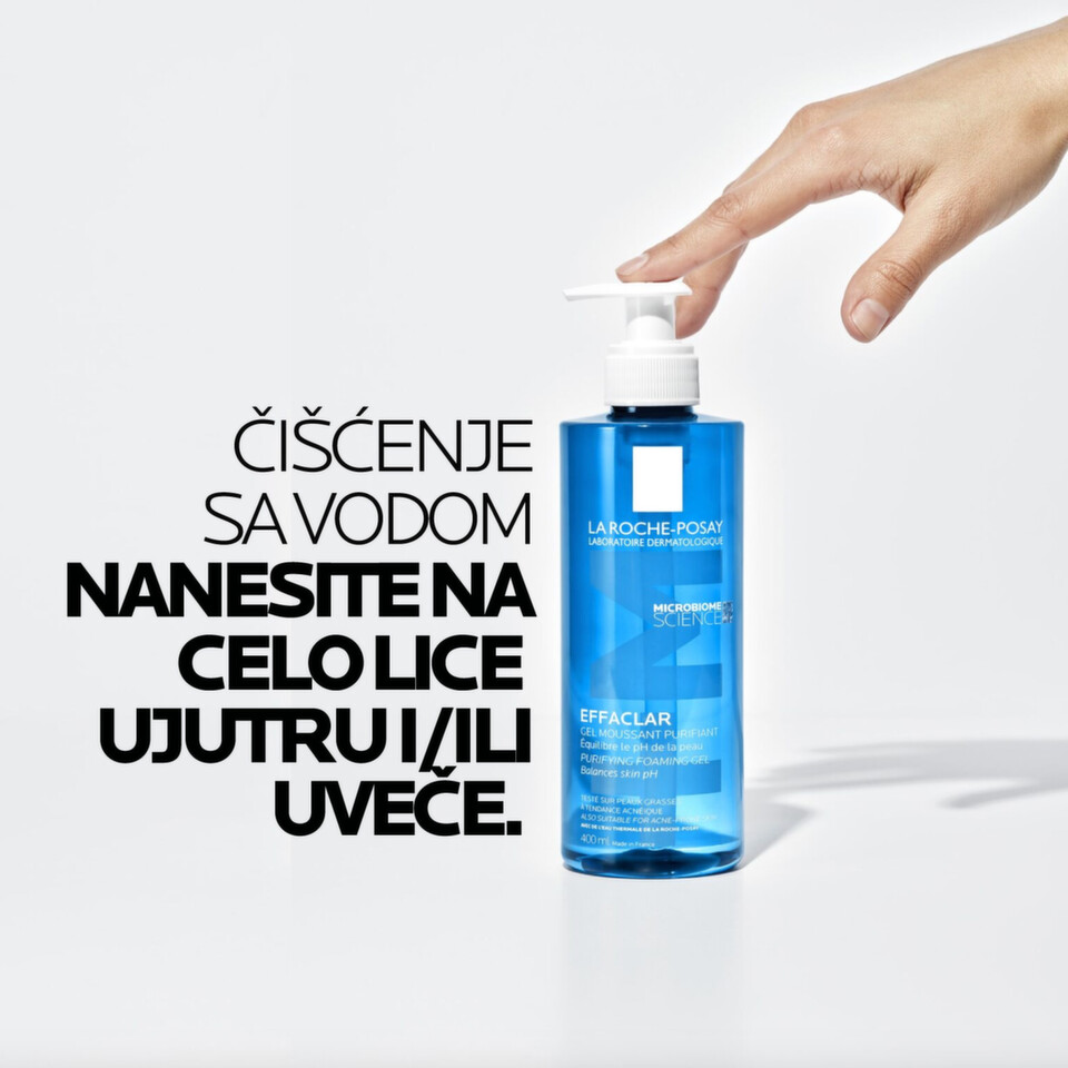 Nanošenje Effaclar penušavog gela za čišćenje na celo lice, ujutru i/ili uveče
