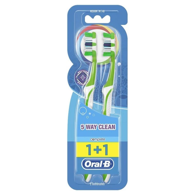 Oral-B Complete 5 Way Clean četkica za zube, 1+1 gratis