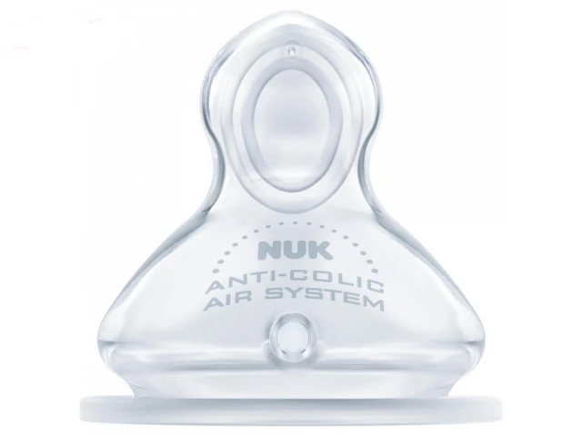 Nuk First Choice silikonska cucla za mleko M (0-6 meseci)